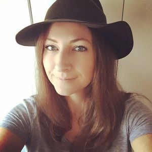 Meet your Posher, Valerie